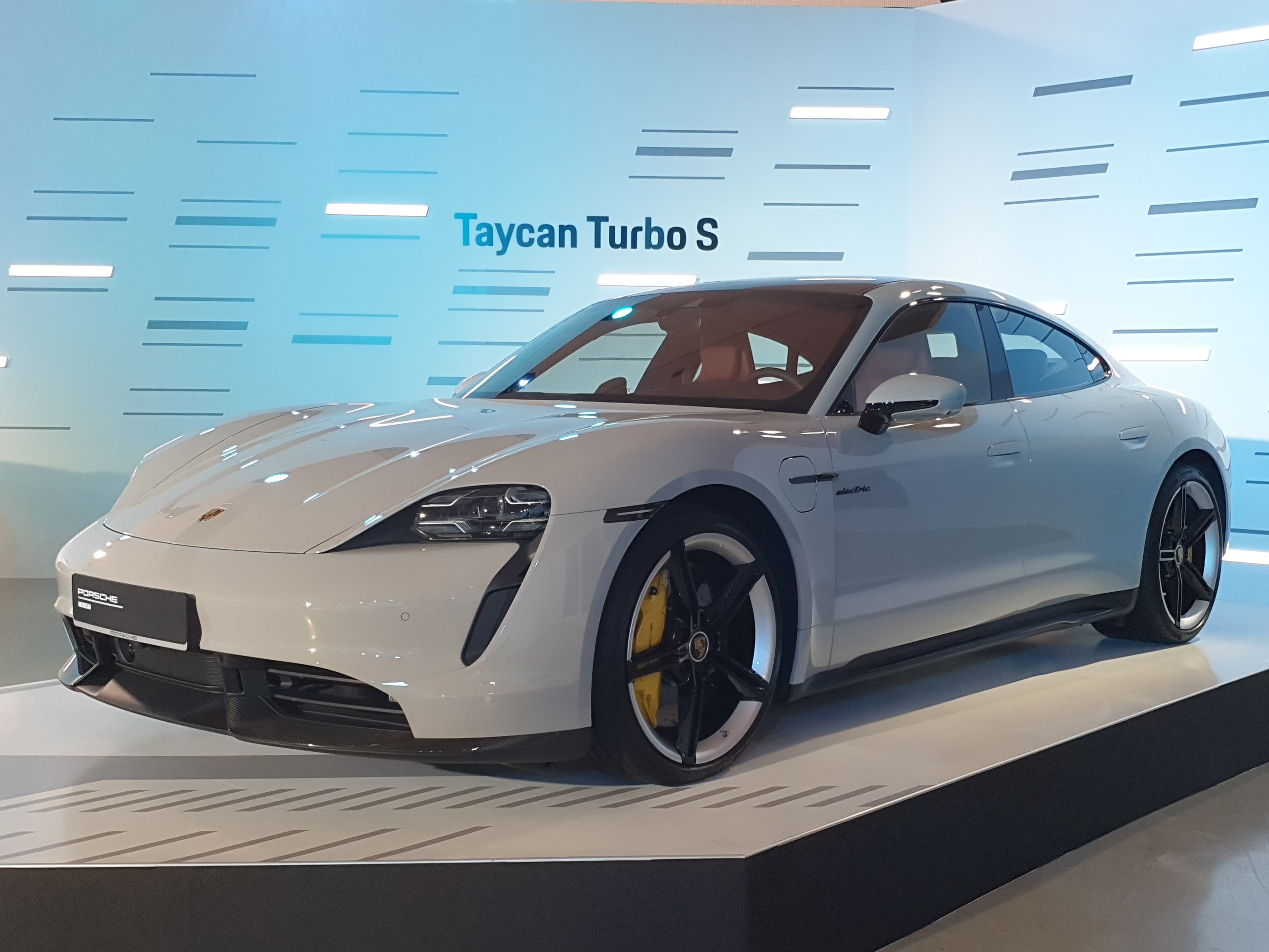 Porsche Taycan Turbo S